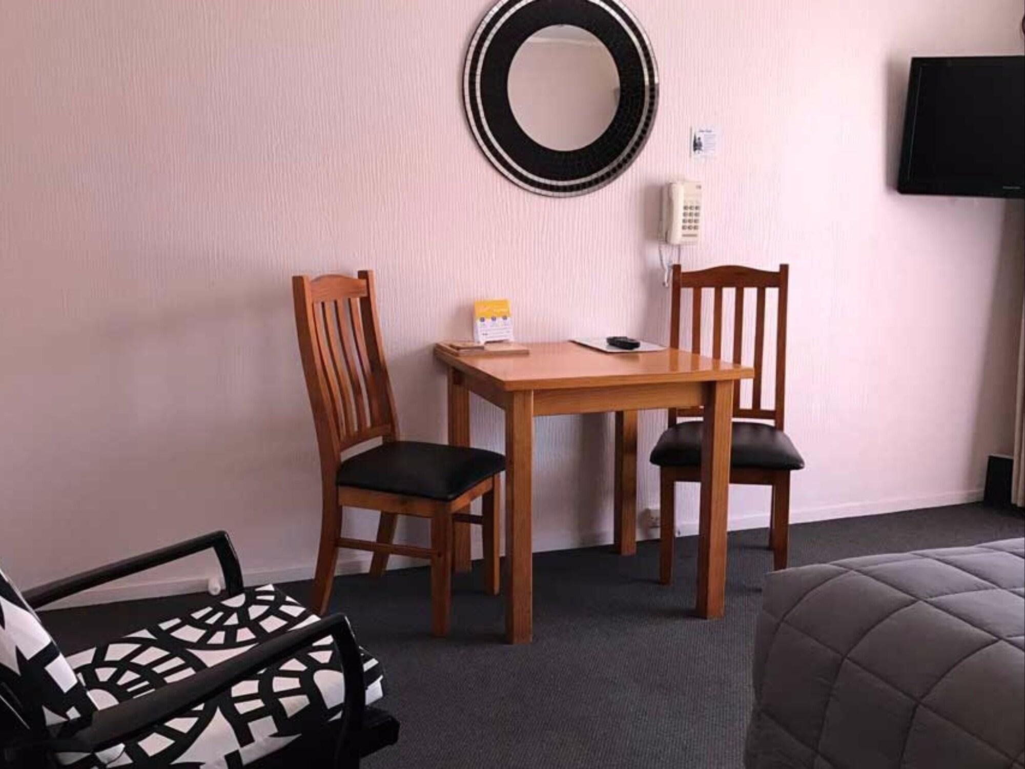 Edelweiss Motel Пайхия Екстериор снимка