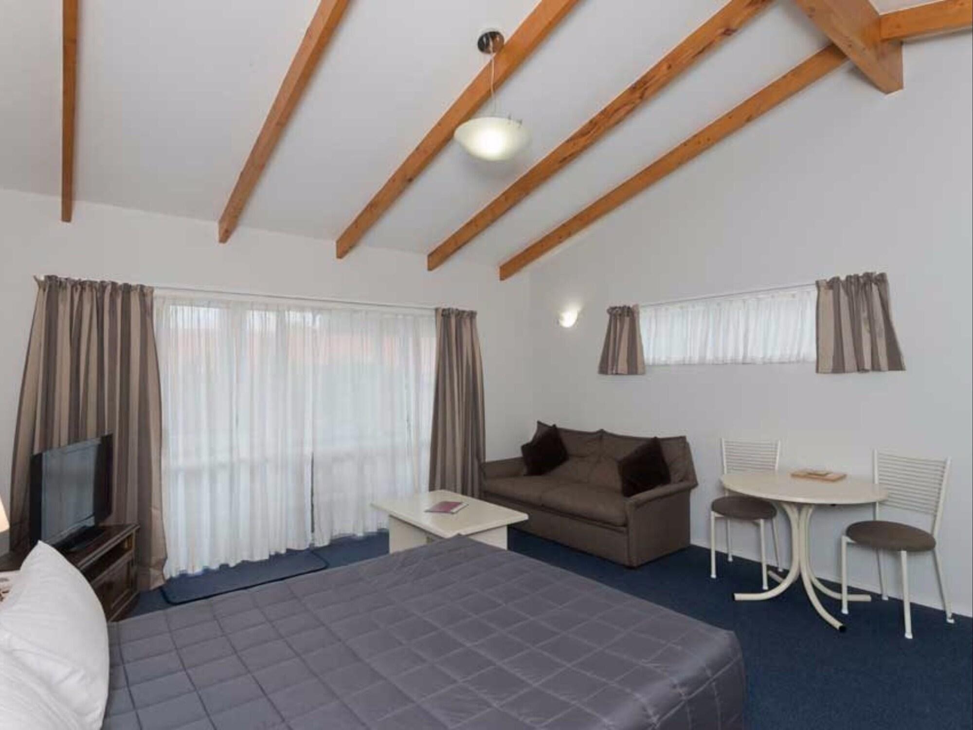 Edelweiss Motel Пайхия Екстериор снимка