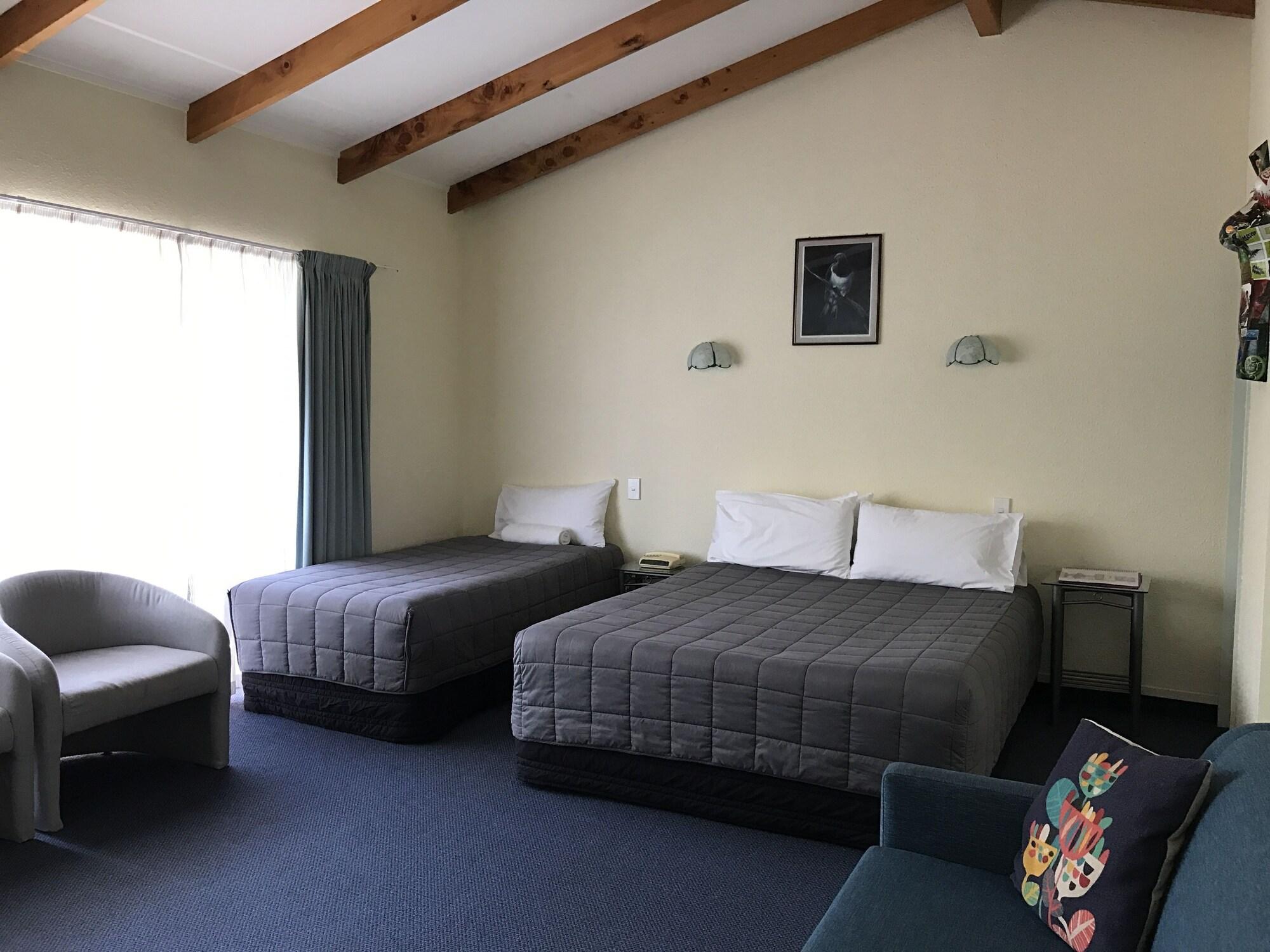Edelweiss Motel Пайхия Екстериор снимка