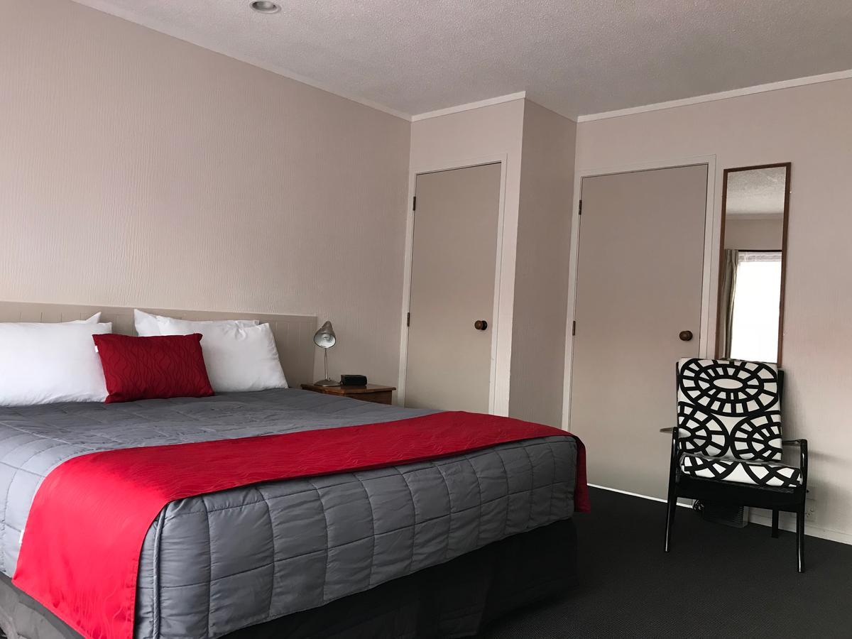 Edelweiss Motel Пайхия Екстериор снимка