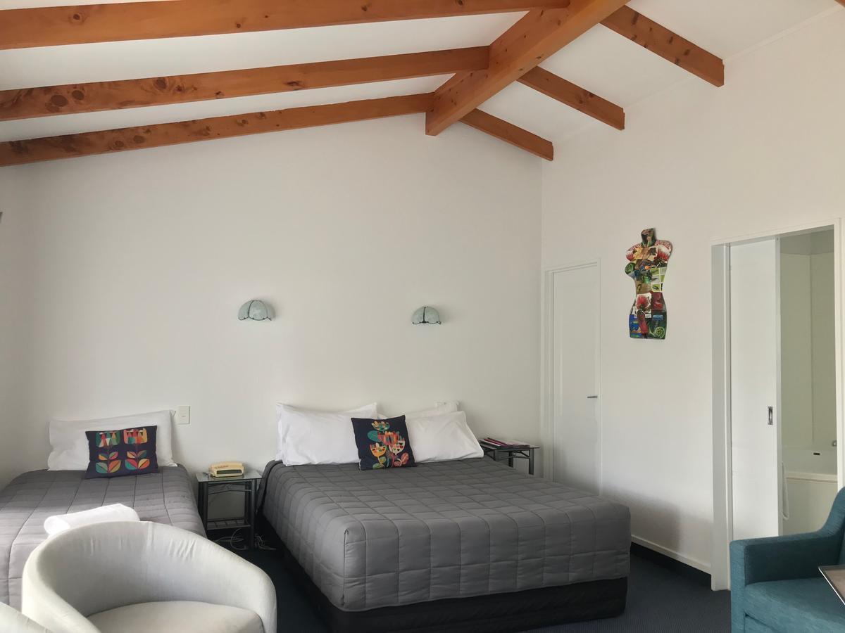 Edelweiss Motel Пайхия Екстериор снимка